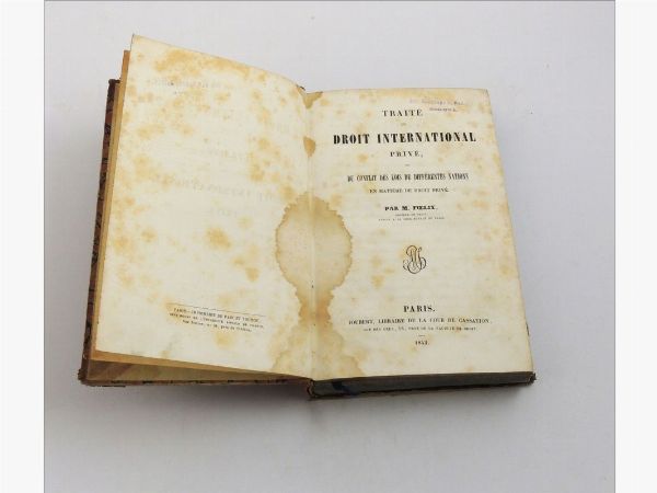 Trait de droit international priv  - Auction Old books - Digital Auctions