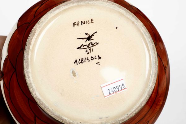 Vaso con coperchio. Albisola, Manifattura La Fenice, 1930 circa  - Auction Ceramics | Cambi Time - Digital Auctions