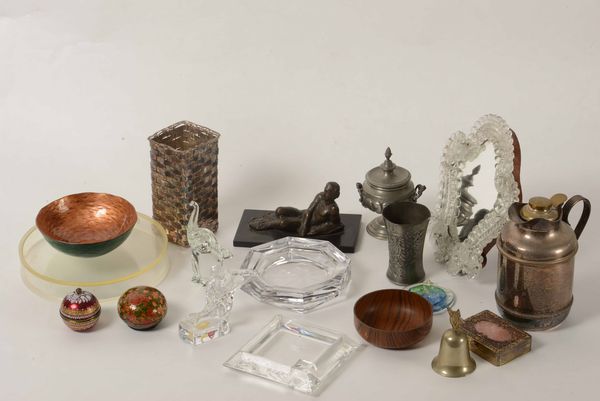 Lotto di oggetti vari in metallo e vetro  - Auction Antiques | Cambi Time - Digital Auctions