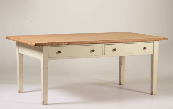 Grande tavolo laccato bianco  - Auction Antiques | Cambi Time - Digital Auctions