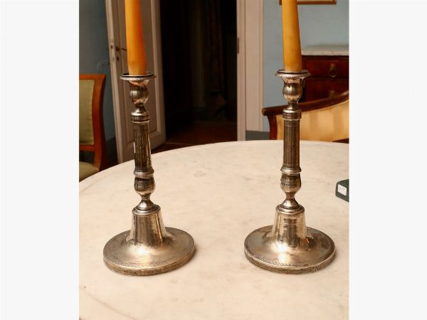Pair of silver candlesticks  - Auction Furniture and Paintings from the Ancient Fattoria Franceschini, partly from Villa I Pitti - Digital Auctions