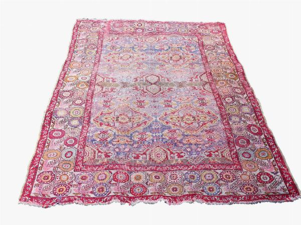 Two carpets of old manufacture, Kilim and Caucasian  - Auction Furniture and Paintings from the Ancient Fattoria Franceschini, partly from Villa I Pitti - Digital Auctions